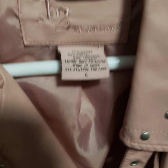 Jacket - Picture 2 of 3